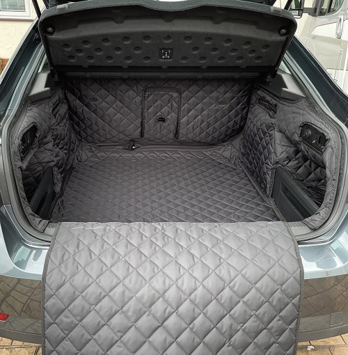 Skoda Superb 2019 - 2023 (Hatchback) Fully Tailored Boot Liner