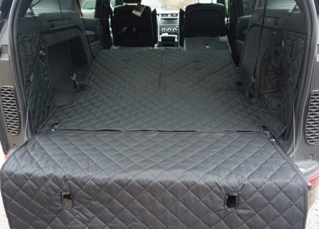 Land Rover Discovery 5 2017 - Present (7 Seat In Use) Fully Tailored Boot Liner