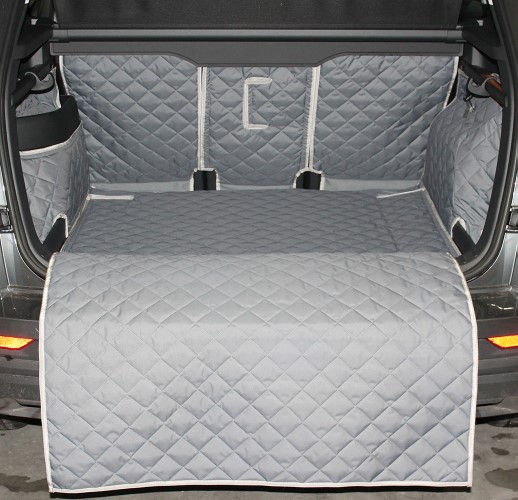 Skoda Karoq 2017 - Present Fully Tailored Boot Liner